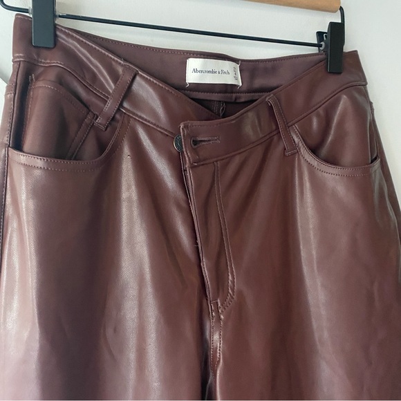 Abercrombie & Fitch Crisscross Waistband Brown Vegan Leather Straight Pants - 27 - Picture 5 of 12